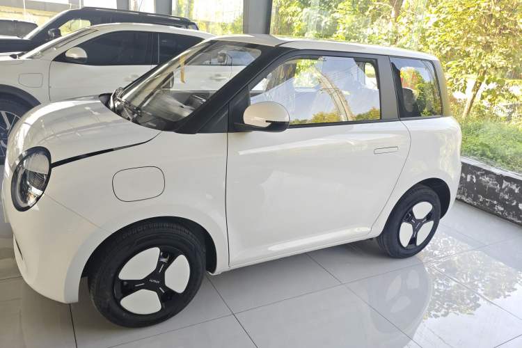 Used CHANGAN NEVO Lumin 2025 205 km Xiangqin Version Exterior 3