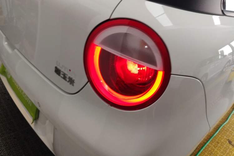 Used CHANGAN NEVO Lumin 2025 301km Honey Dew Edition Exterior 3