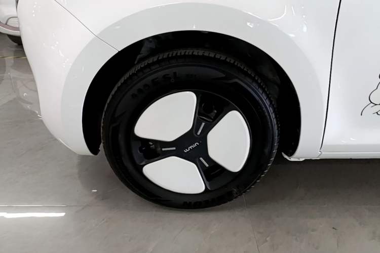 Used CHANGAN NEVO Lumin 2025 205 km Xiangqin Version Exterior 4