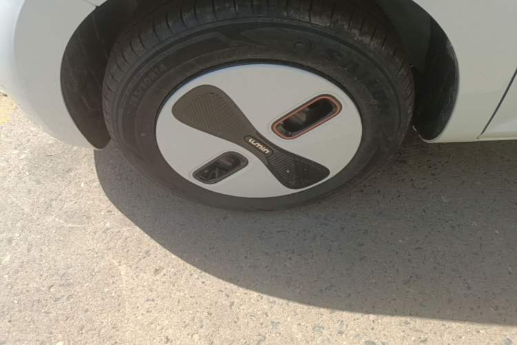 Used CHANGAN NEVO Lumin 2025 205 km Xiangqin Version Exterior 4