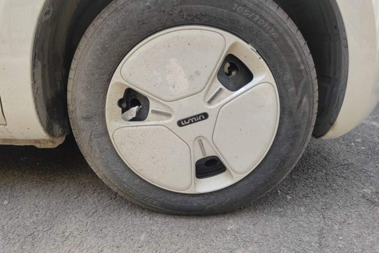Used CHANGAN NEVO Lumin 2025 205km Refreshing Edition Exterior 4