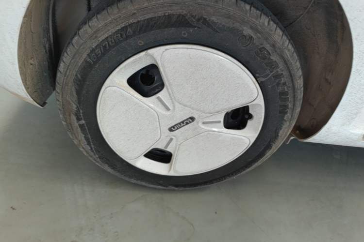 Used CHANGAN NEVO Lumin 2025 205km Refreshing Edition Exterior 5