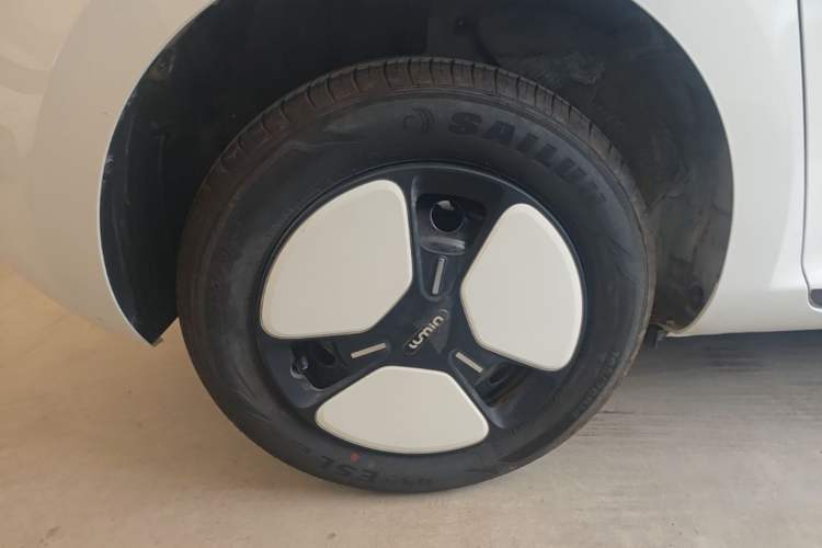 Used CHANGAN NEVO Lumin 2025 205 km Xiangqin Version Exterior 5