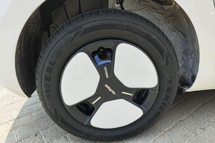 Used CHANGAN NEVO Lumin 2025 205 km Xiangqin Version Exterior 5