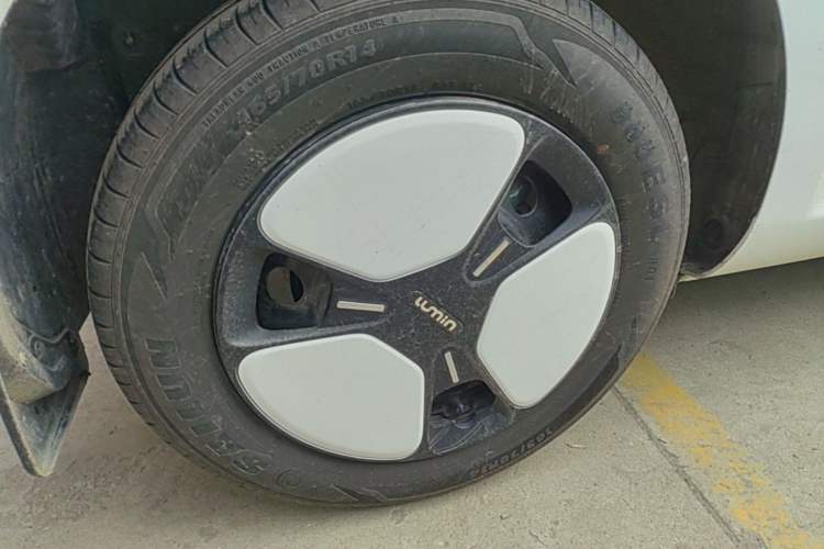 Used CHANGAN NEVO Lumin 2025 205 km Xiangqin Version Exterior 5