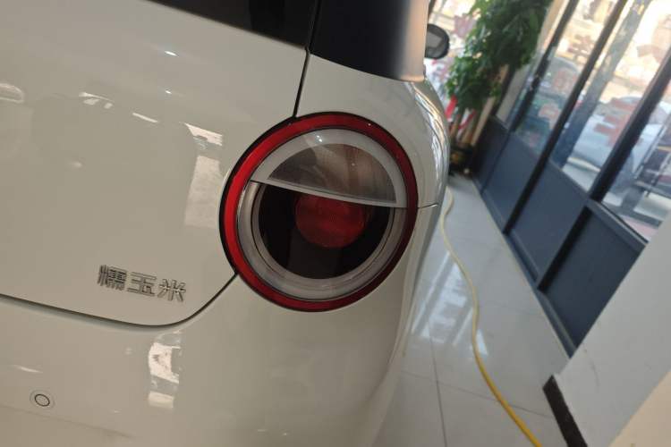 Used CHANGAN NEVO Lumin 2025 205 km Xiangqin Version Exterior 6