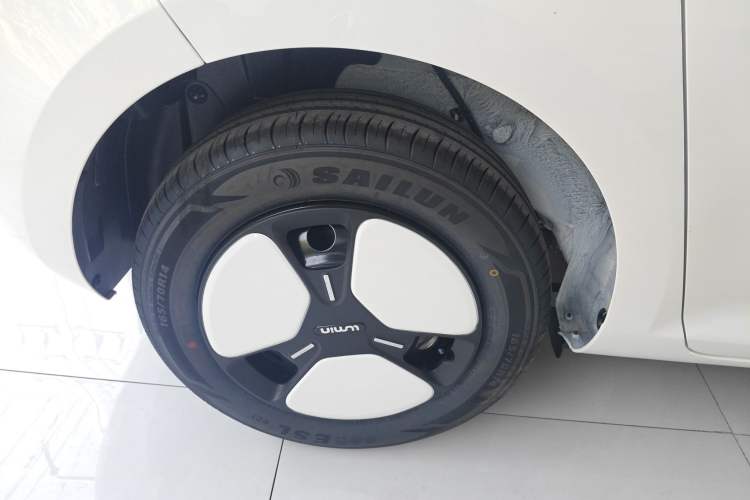 Used CHANGAN NEVO Lumin 2025 205 km Xiangqin Version Exterior 8