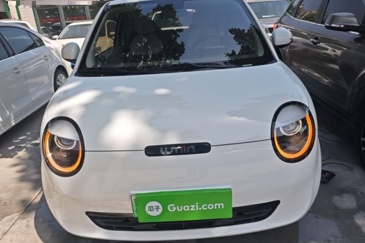 Used CHANGAN NEVO Lumin 2025 205km Refreshing Edition Front