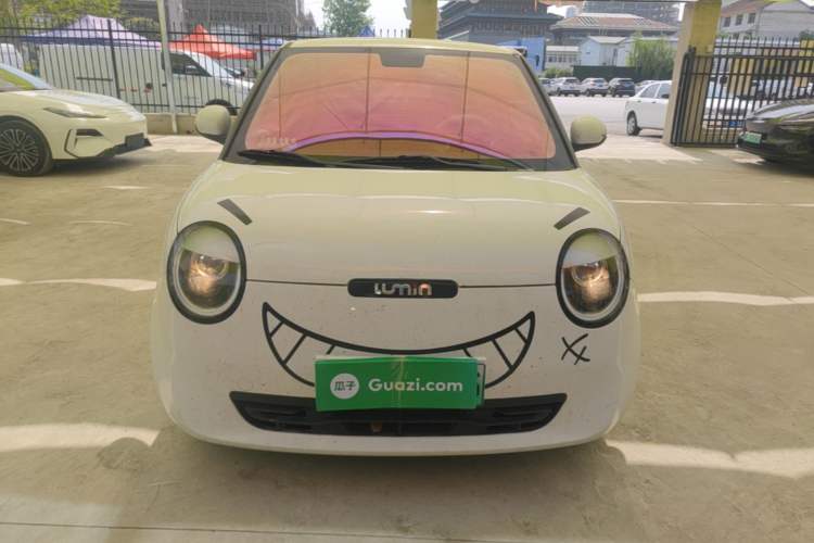 Used CHANGAN NEVO Lumin 2025 301km Honey Dew Edition Front