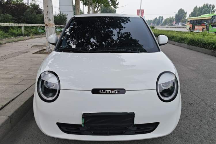 Used CHANGAN NEVO Lumin 2025 205km Refreshing Edition Front