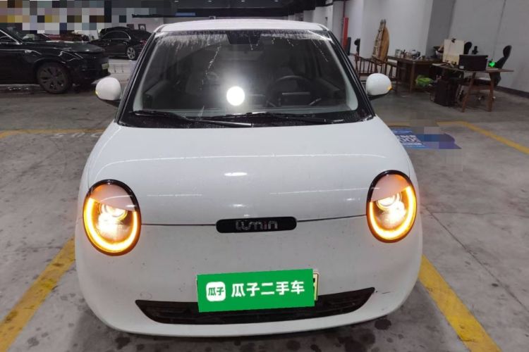 Used CHANGAN NEVO Lumin 2025 205 km Xiangqin Version Front