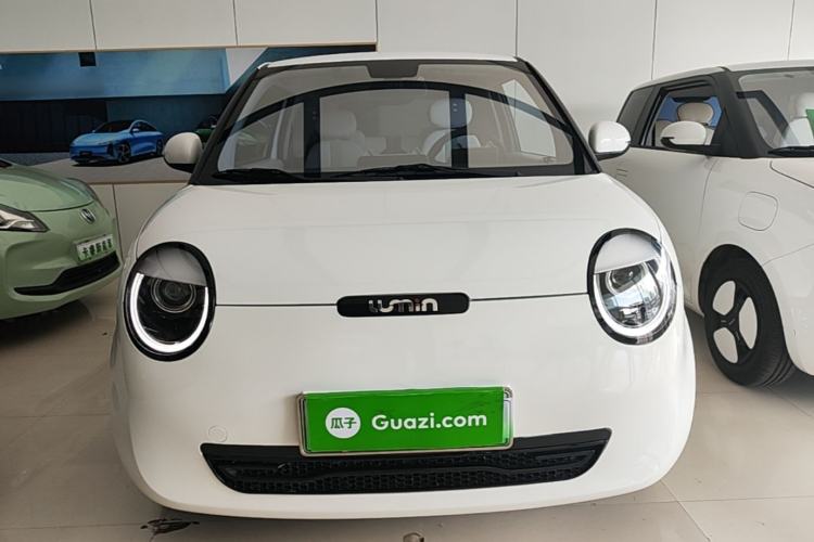 Used CHANGAN NEVO Lumin 2025 205km Refreshing Edition Front