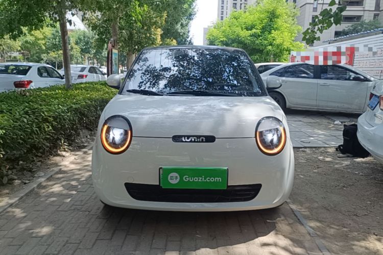Used CHANGAN NEVO Lumin 2025 205 km Xiangqin Version Front