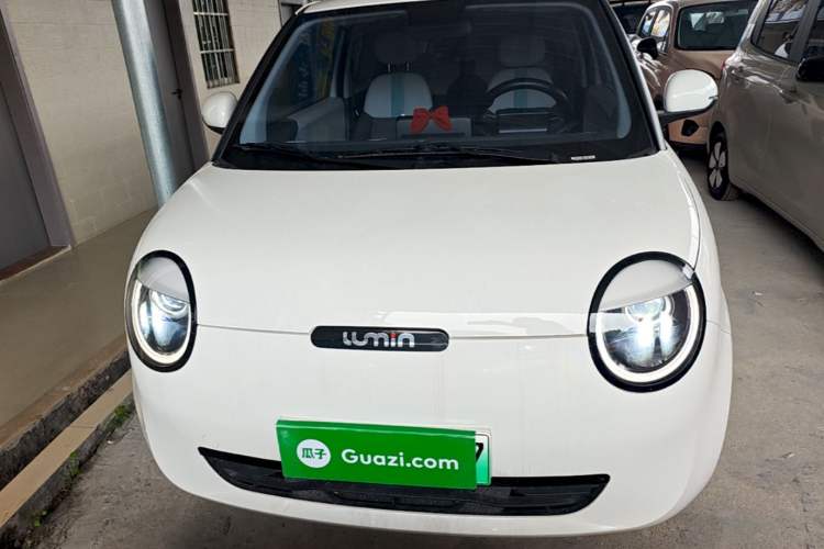 Used CHANGAN NEVO Lumin 2025 205 km Xiangqin Version Front