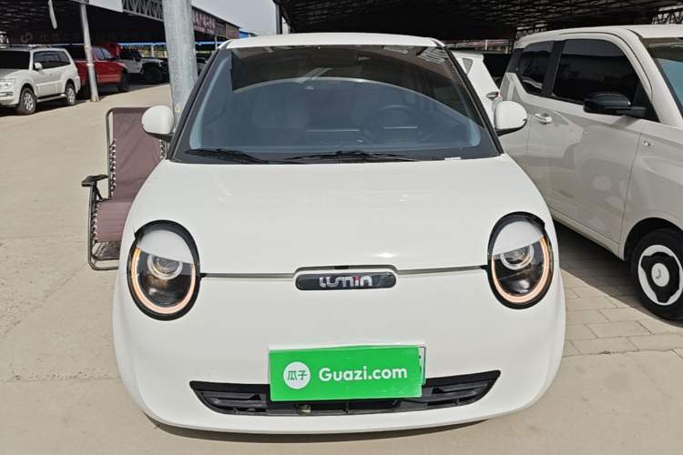 Used CHANGAN NEVO Lumin 2025 205 km Xiangqin Version Front