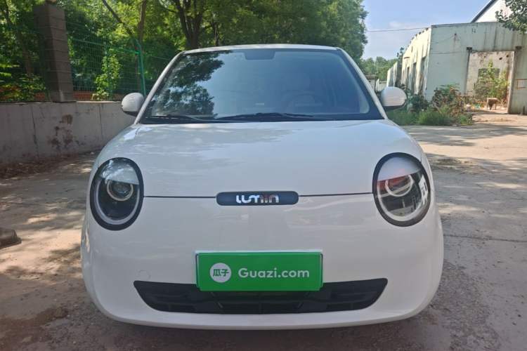 Used CHANGAN NEVO Lumin 2025 205km Refreshing Edition Front