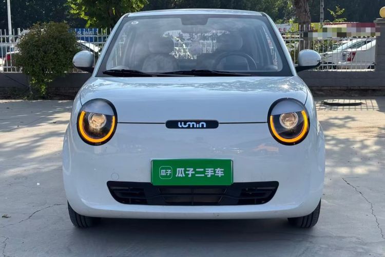 Used CHANGAN NEVO Lumin 2025 205km Refreshing Edition Front
