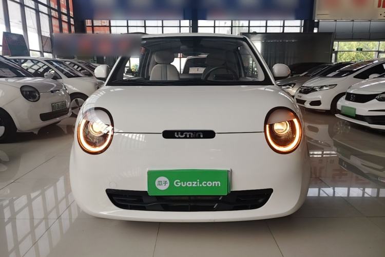 Used CHANGAN NEVO Lumin 2025 205km Refreshing Edition Front