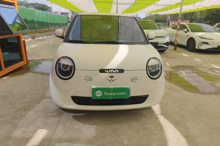 Used CHANGAN NEVO Lumin 2025 205km Refreshing Edition Front