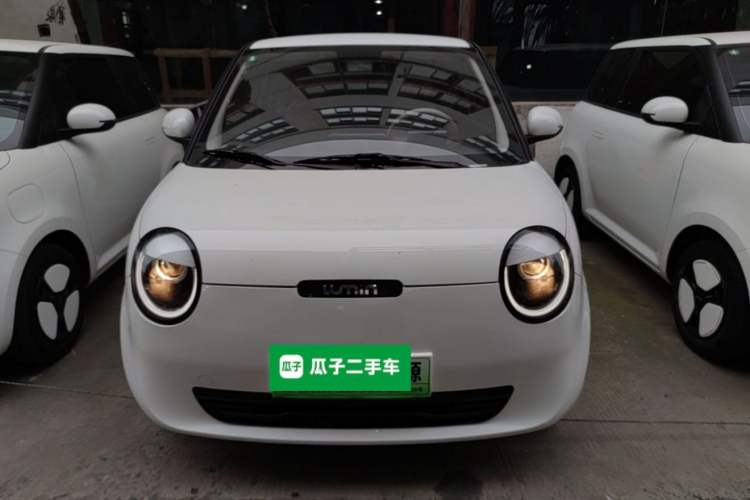 Used CHANGAN NEVO Lumin 2025 301km Honey Dew Edition Front