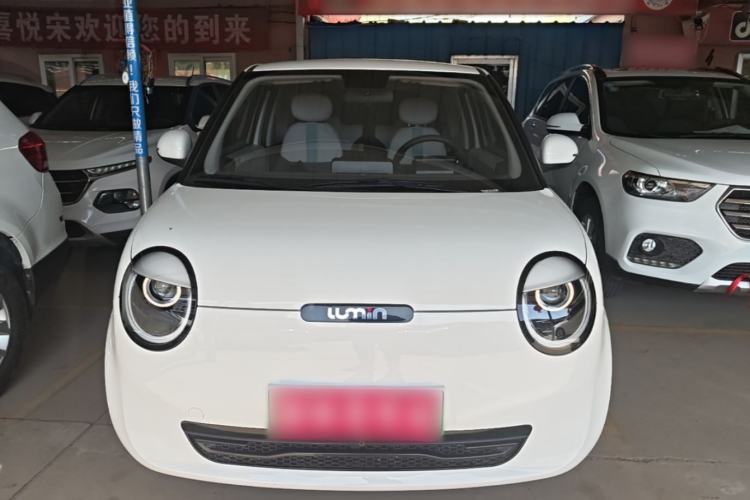 Used CHANGAN NEVO Lumin 2025 205km Refreshing Edition Front
