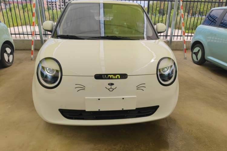 Used CHANGAN NEVO Lumin 2025 205km Refreshing Edition Front