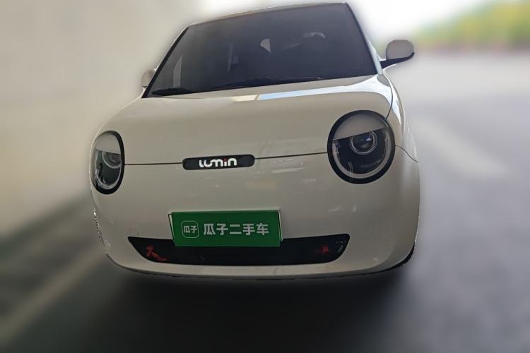 Used CHANGAN NEVO Lumin 2025 205km Refreshing Edition Front