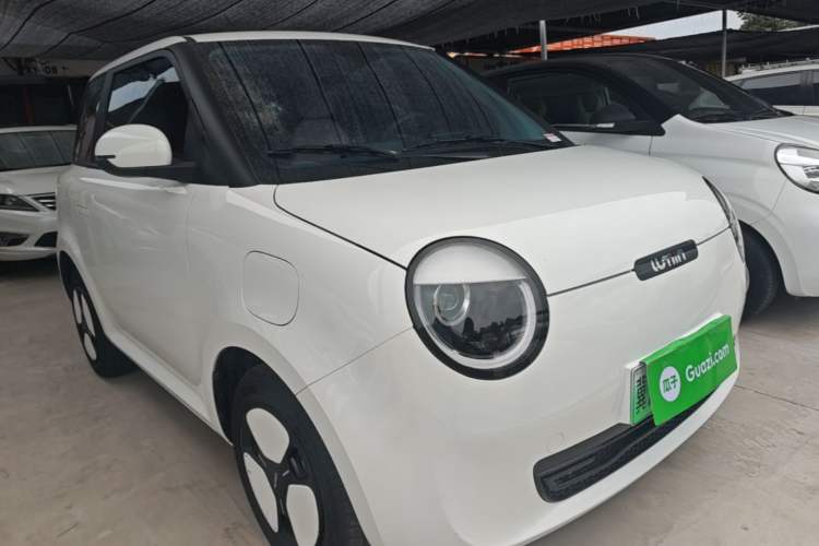 Used CHANGAN NEVO Lumin 2025 205 km Xiangqin Version Front Right 45 Deg