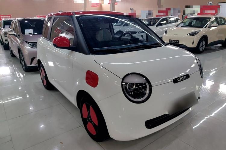 Used CHANGAN NEVO Lumin 2025 205 km Xiangqin Version Front Right 45 Deg