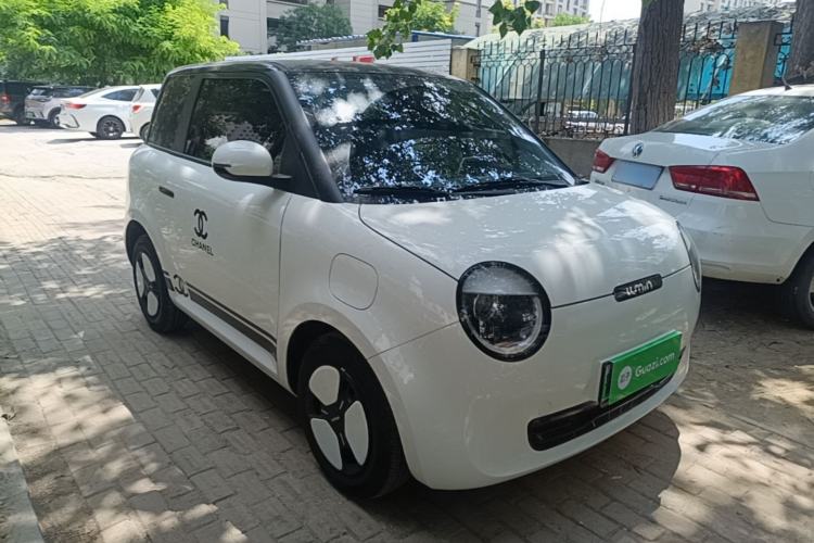 Used CHANGAN NEVO Lumin 2025 205 km Xiangqin Version Front Right 45 Deg