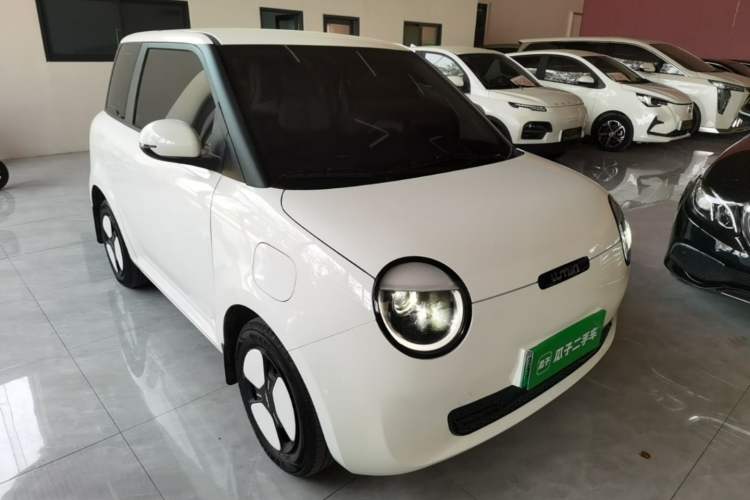 Used CHANGAN NEVO Lumin 2025 205 km Xiangqin Version Front Right 45 Deg