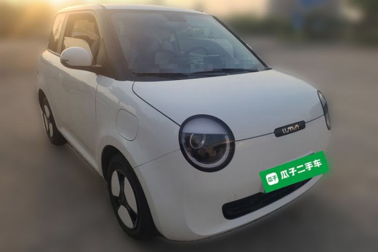 Used CHANGAN NEVO Lumin 2025 205 km Xiangqin Version Front Right 45 Deg