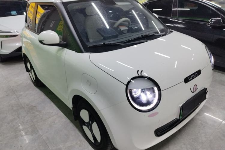 Used CHANGAN NEVO Lumin 2025 301km Honey Dew Edition Front Right 45 Deg