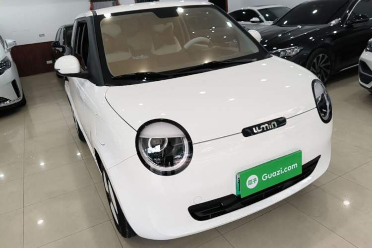 Used CHANGAN NEVO Lumin 2025 205 km Xiangqin Version Front Right 45 Deg