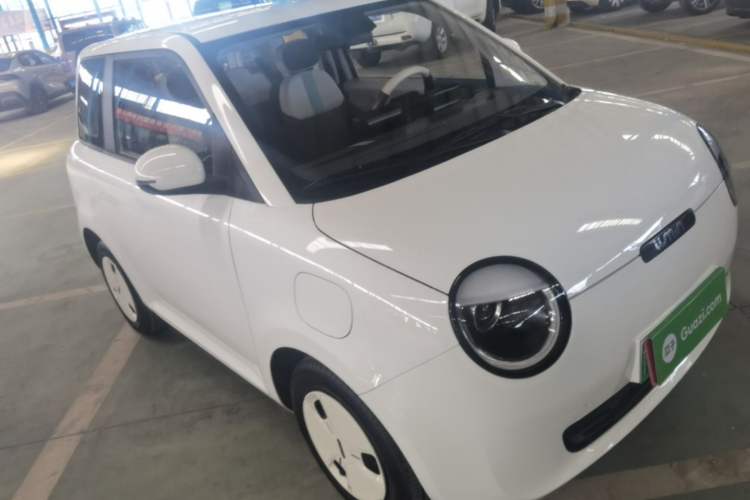 Used CHANGAN NEVO Lumin 2025 205km Refreshing Edition Front Right 45 Deg