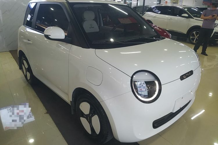 Used CHANGAN NEVO Lumin 2025 205 km Xiangqin Version Front Right 45 Deg