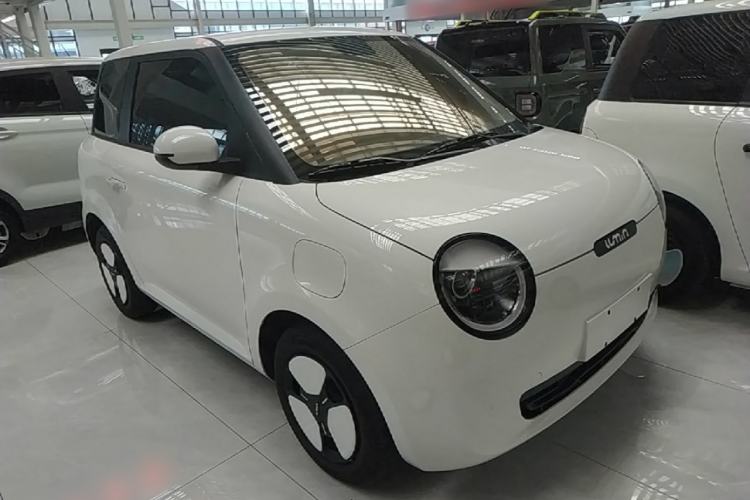 Used CHANGAN NEVO Lumin 2025 205 km Xiangqin Version Front Right 45 Deg