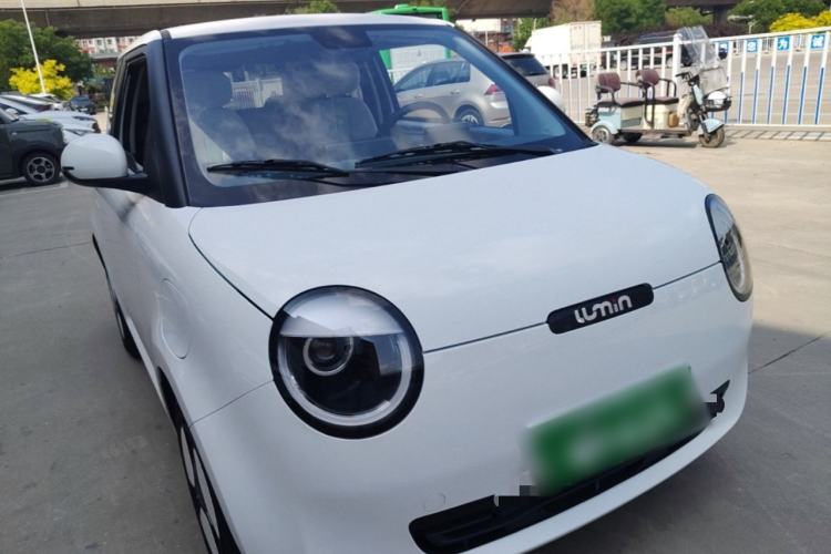 Used CHANGAN NEVO Lumin 2025 205 km Xiangqin Version Front Right 45 Deg