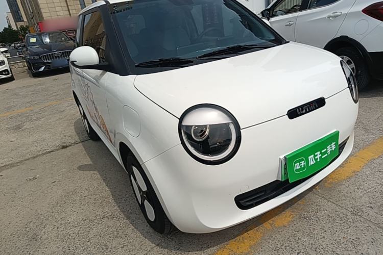 Used CHANGAN NEVO Lumin 2025 205 km Xiangqin Version Front Right 45 Deg