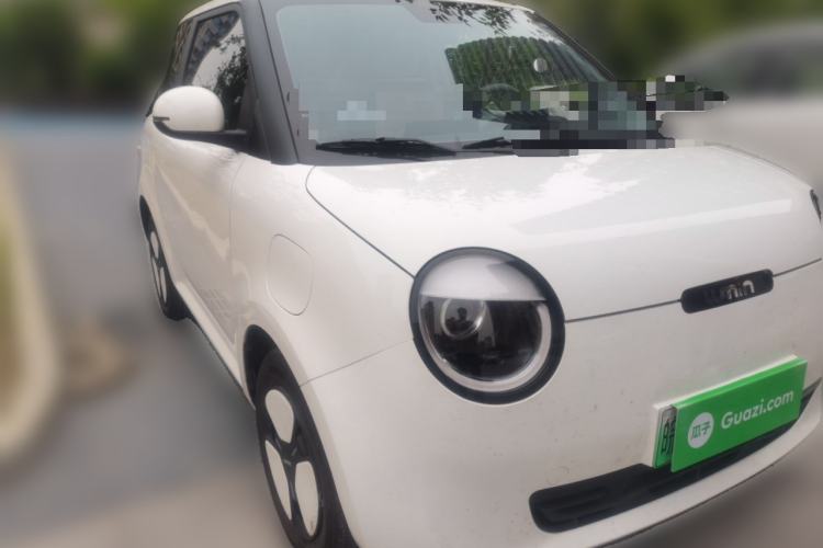 Used CHANGAN NEVO Lumin 2025 301km Honey Dew Edition Front Right 45 Deg