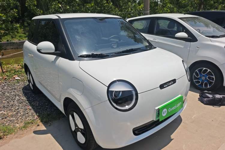 Used CHANGAN NEVO Lumin 2025 205 km Xiangqin Version Front Right 45 Deg