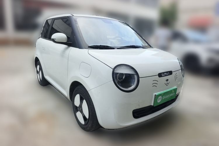Used CHANGAN NEVO Lumin 2025 205 km Xiangqin Version Front Right 45 Deg