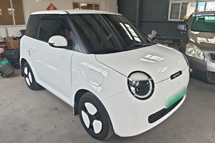 Used CHANGAN NEVO Lumin 2025 205 km Xiangqin Version Front Right 45 Deg