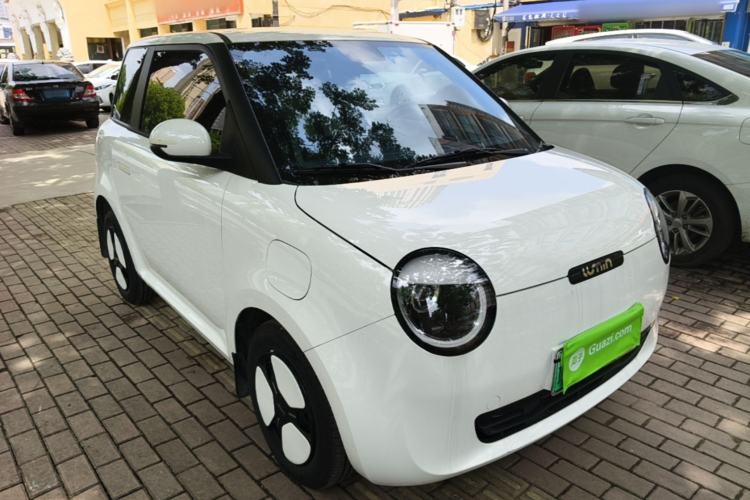 Used CHANGAN NEVO Lumin 2025 205 km Xiangqin Version Front Right 45 Deg