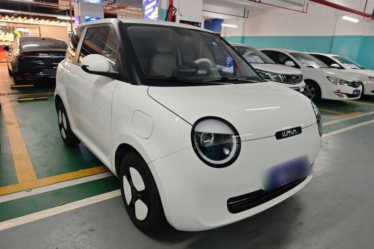 Used CHANGAN NEVO Lumin 2025 205 km Xiangqin Version Front Right 45 Deg