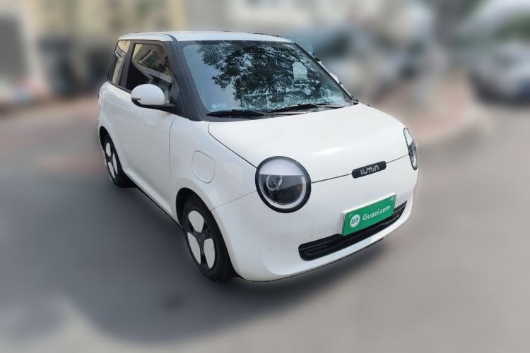 Used CHANGAN NEVO Lumin 2025 205 km Xiangqin Version Front Right 45 Deg