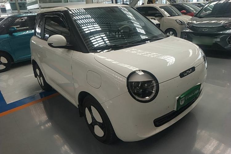 Used CHANGAN NEVO Lumin 2025 205 km Xiangqin Version Front Right 45 Deg