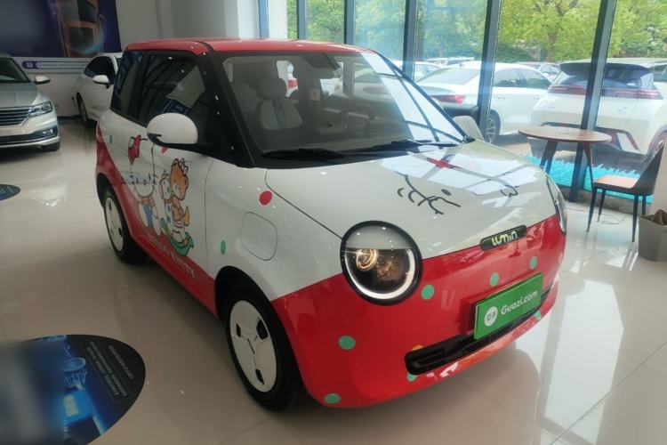 Used CHANGAN NEVO Lumin 2025 205km Refreshing Edition Front Right 45 Deg