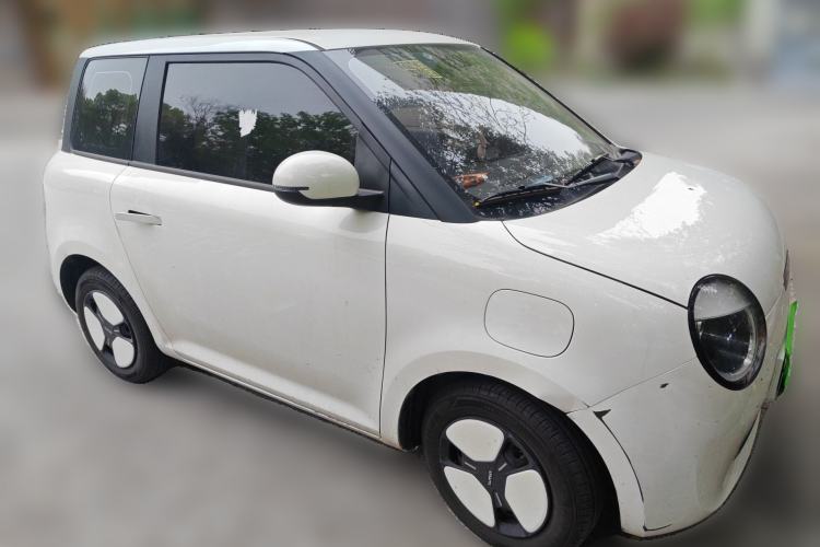 Used CHANGAN NEVO Lumin 2025 301km Honey Dew Edition Front Right 45 Deg