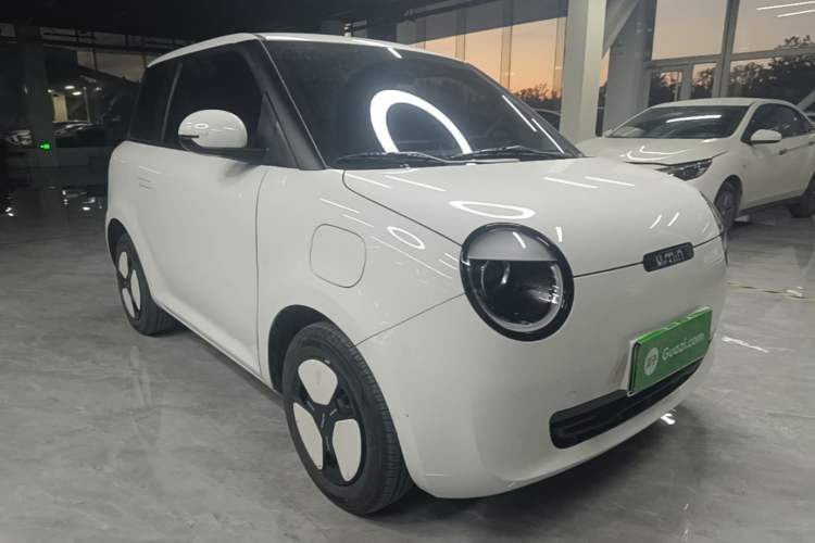 Used CHANGAN NEVO Lumin 2025 205km Refreshing Edition Front Right 45 Deg
